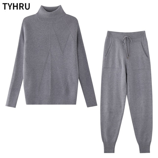 2 Piece Turtleneck Sweater and Elastic Trousers